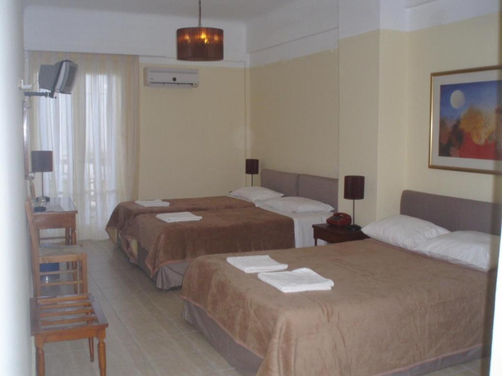 Hotel Delfinia Tínos Zimmer foto