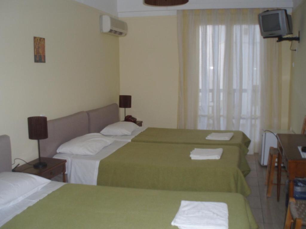 Hotel Delfinia Tínos Zimmer foto